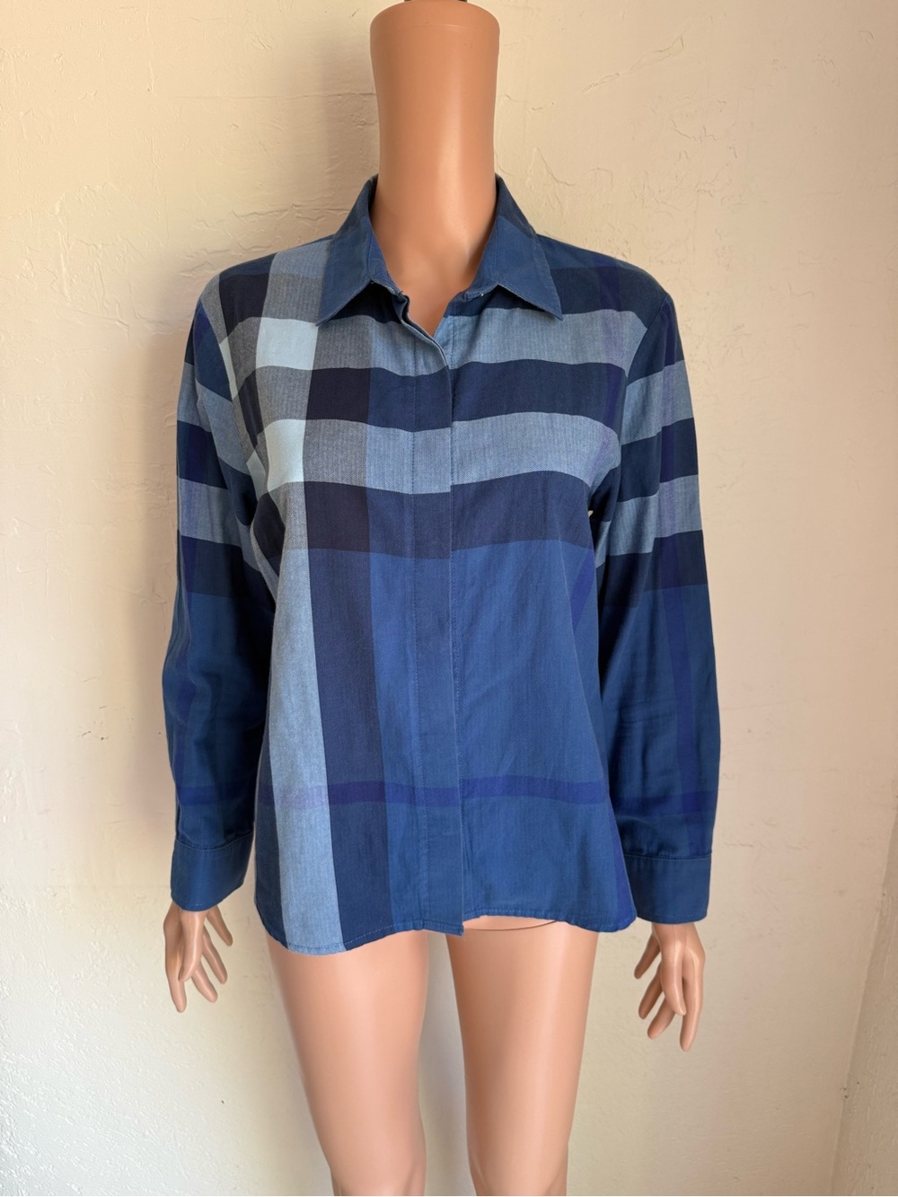 Burberry Brit Y2K Youth Girls Size XXL Blue Plaid Checkered Button-Up Shirt